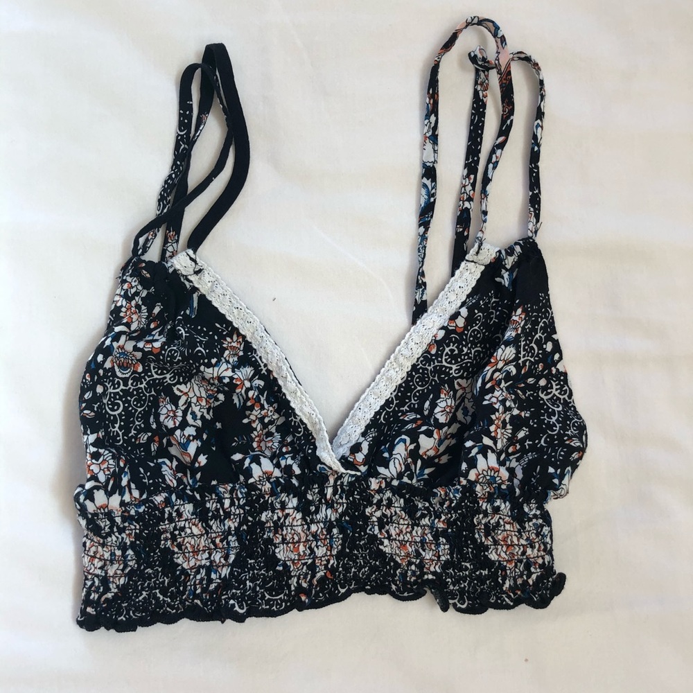 Black Patterned Crop Top